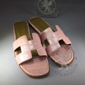 Hermes Slippers Croco Rose Pearl