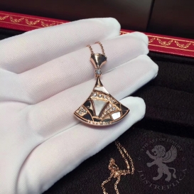 Bulgari Necklace Divas Dream MOP D17