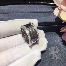 Bulgari Ring B.zero1 four-band with Diamonds