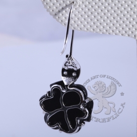 CHANEL Earring 12 Diamonds