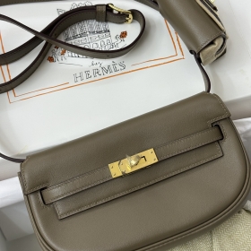 Hermes Moove bag Swift Etoupe (18)