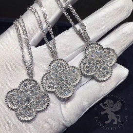 Van Cleef & Arpels  Magic Alhambra long necklace 60 diamonds 