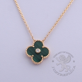 Van Cleef & Arpels Necklace Vintage Alhambra Malachite with diamond