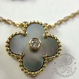 Van Cleef & Arpels Necklace Vintage Alhambra Grey Mother-Of-Pearl with diamond