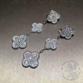 Van Cleef Arpels Earrings Alhambra 3 motifs pave diamonds