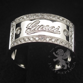 GUCCI Ring 38 Diamonds