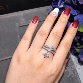 Chanel Comete Star Ring with 47 Diamonds