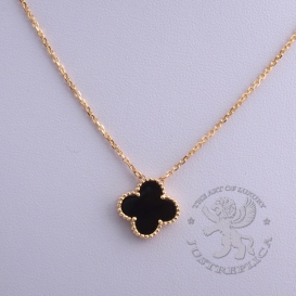 Van Cleef & Arpels Necklace Vintage Alhambra Onyx