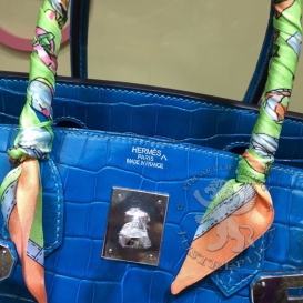 Hermes Birkin Crocodile Shiny Porosus 30cm Blue Izmir