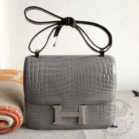 Hermes Constance Crocodile Shiny Niloticus 23cm Gris Paris 8M