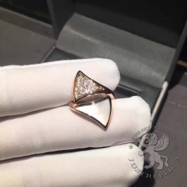 Bulgari Ring Divas Dream MOP 18D