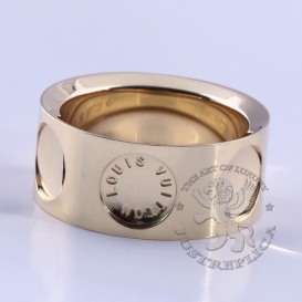 Louis Vuitton Ring