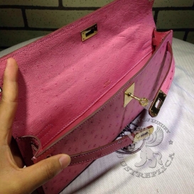 Hermes Kelly Cut Clutch Oostrich Pink