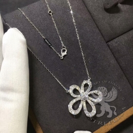 Van Cleef Arpels Necklace Flowerlace pave Diamonds