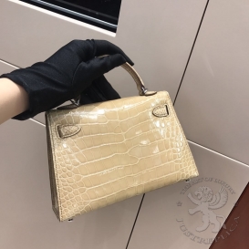 Hermes Kelly New 20cm Crocodile Alligator Shiny Parchemin 3C