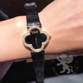 Van Cleef Arpels Watch Alhambra Onyx Medium Model