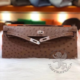 Hermes Kelly Cut Clutch Oostrich Brown