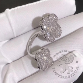 Van Cleef Arpels Ring Magic Alhambra Between the Finger pave Diamonds