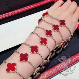 Van Cleef Arpels Bracelet Vintage Alhambra 5 motifs Carnelian