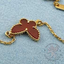 Van Cleef Arpels Bracelet Sweet Alhambra Butterfly Carnelian