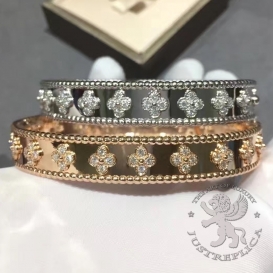 Van Cleef Arpels Bracelet Perlee clovers 72D