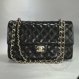 Chanel Classic Black Lambskin Medium 25.5cm GHW