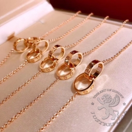 CARTIER Bracelet Love