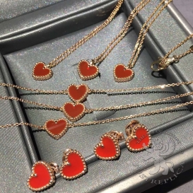 Van Cleef Arpels Bracelet Sweet Alhambra Heart Carnelian