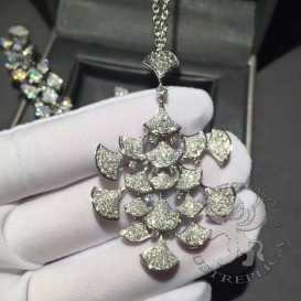 Bulgari Necklace Divas Dream 565D Large