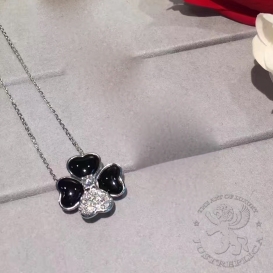 Van Cleef Arpels Necklace Cosmos Diamonds Onyx 