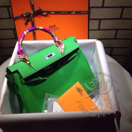 Hermes Kelly Togo 28cm Bamboo Green
