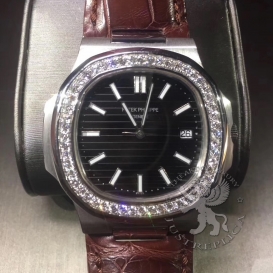 Patek Philippe Watch 5712