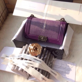 Chanel Boy Stingray 25cm Purple
