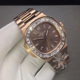 Patek Philippe Watch 5713