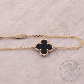 Van Cleef Arpels Bracelet Sweet Alhambra Onyx