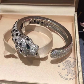 CARTIER Bracelet Panthere De Cartier 744D