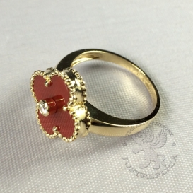 Van Cleef & Arpels Ring Alhambra Carnelian with diamond