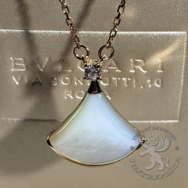 Bulgari Necklace Divas Dream MOP 1D big