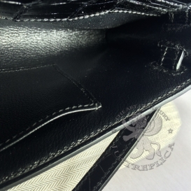Hermes Kelly Cut Clutch Crocodile Porosus Shiny