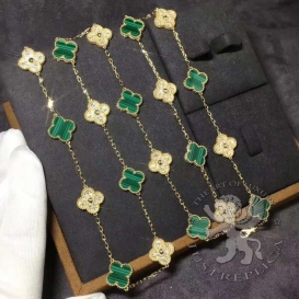 Van Cleef Arpels Necklace Vintage Alhambra Malachite and Diamonds 20 motifs