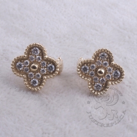 Van Cleef Arpels Earclips Alhambra 24D 15mm