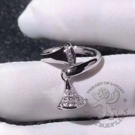 Bulgari Ring Divas Dream diamonds pendant