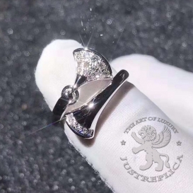 Bulgari Ring Divas Dream diamonds pendant
