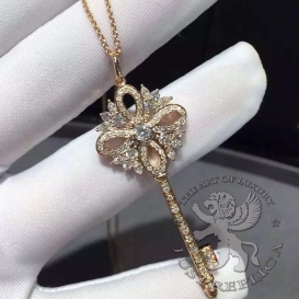 Tiffany Necklace Key Pendant Large 95 diamonds