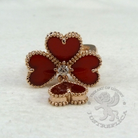 Van Cleef Arpels Earclips Alhambra Carnelian Heart 2D