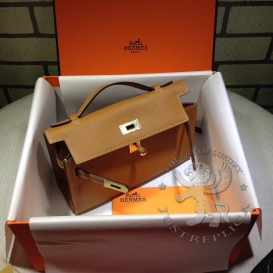Hermes Kelly Pochette 22cm Epsom Gold
