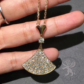 Bulgari Necklace Divas Dream Gold and Diamonds