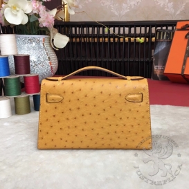 Hermes Kelly Pochette 22cm Ostrich Jaune Poussin 1Z PHS