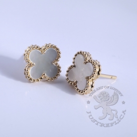 Van Cleef Arpels Earstuds Alhambra MOP 9mm
