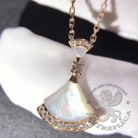 Bulgari Necklace Divas Dream MOP with Diamonds